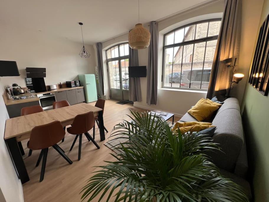 אנגולם Appartement Centre-Ville * Rdc * Clim * Wifi * Haut De Gamme * מראה חיצוני תמונה